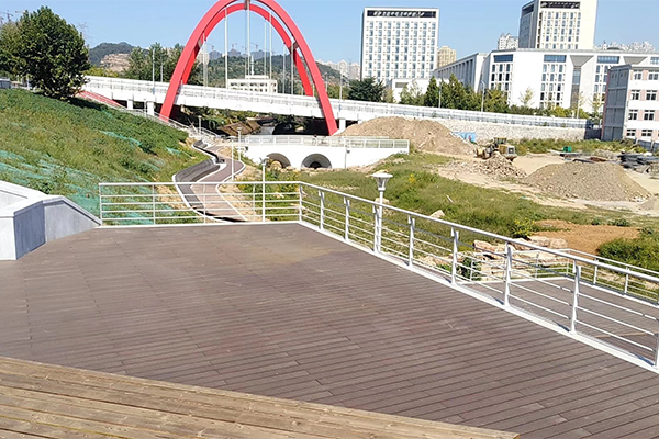 大连木栈道